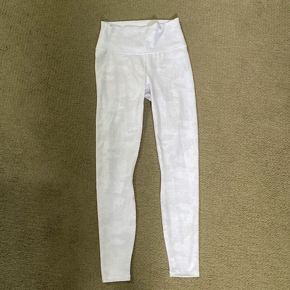 BNWoT Fabletics Powerhold Leggings